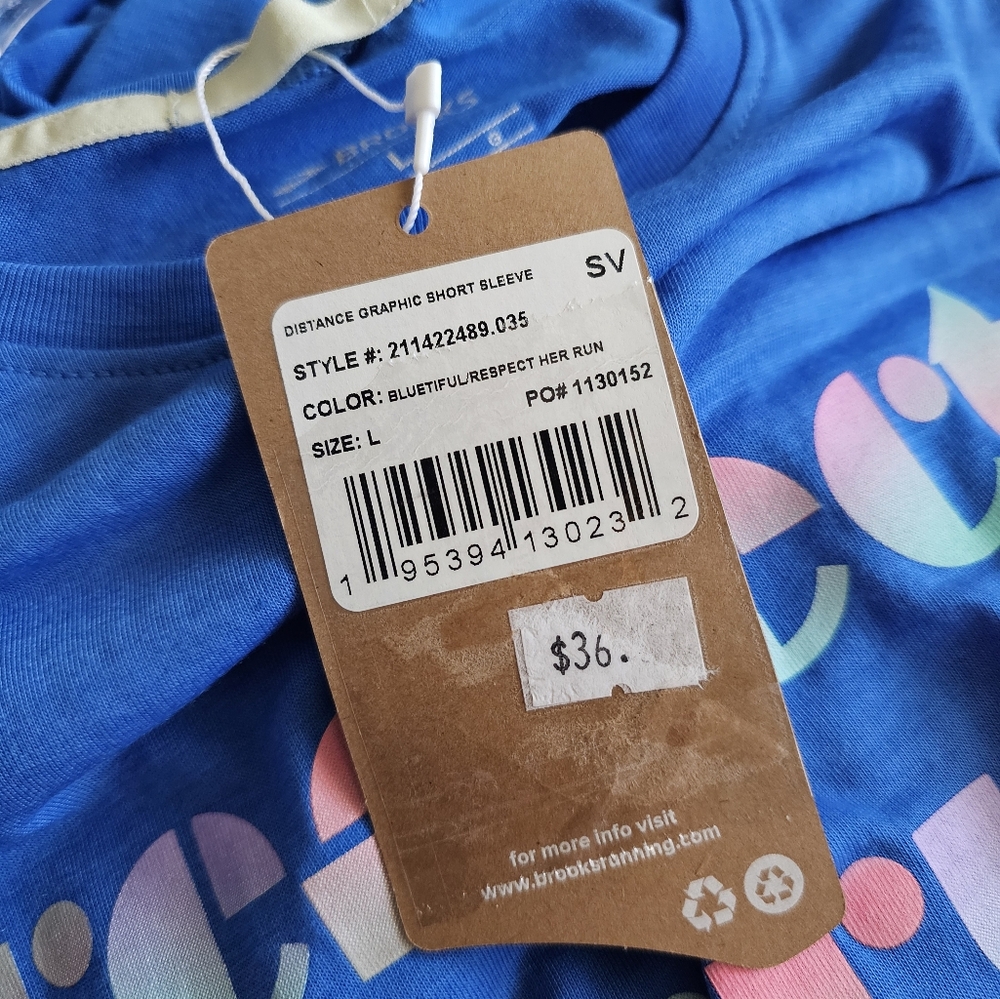 NWT MEN'S RUN HAPPY DISTANCE GRAPHIC SHORT SLEEVE - Picture 3 of 6